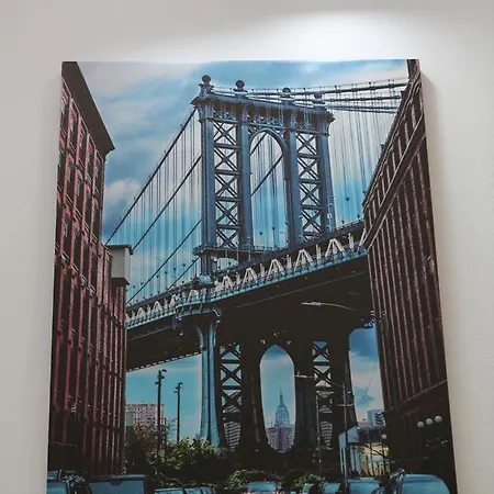 New York Hotel 3*